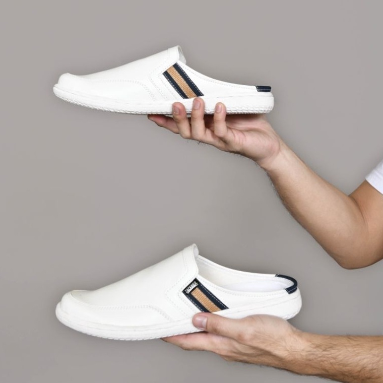 CodeN3z3Y sepatu sandal bustong pria casual ZN07