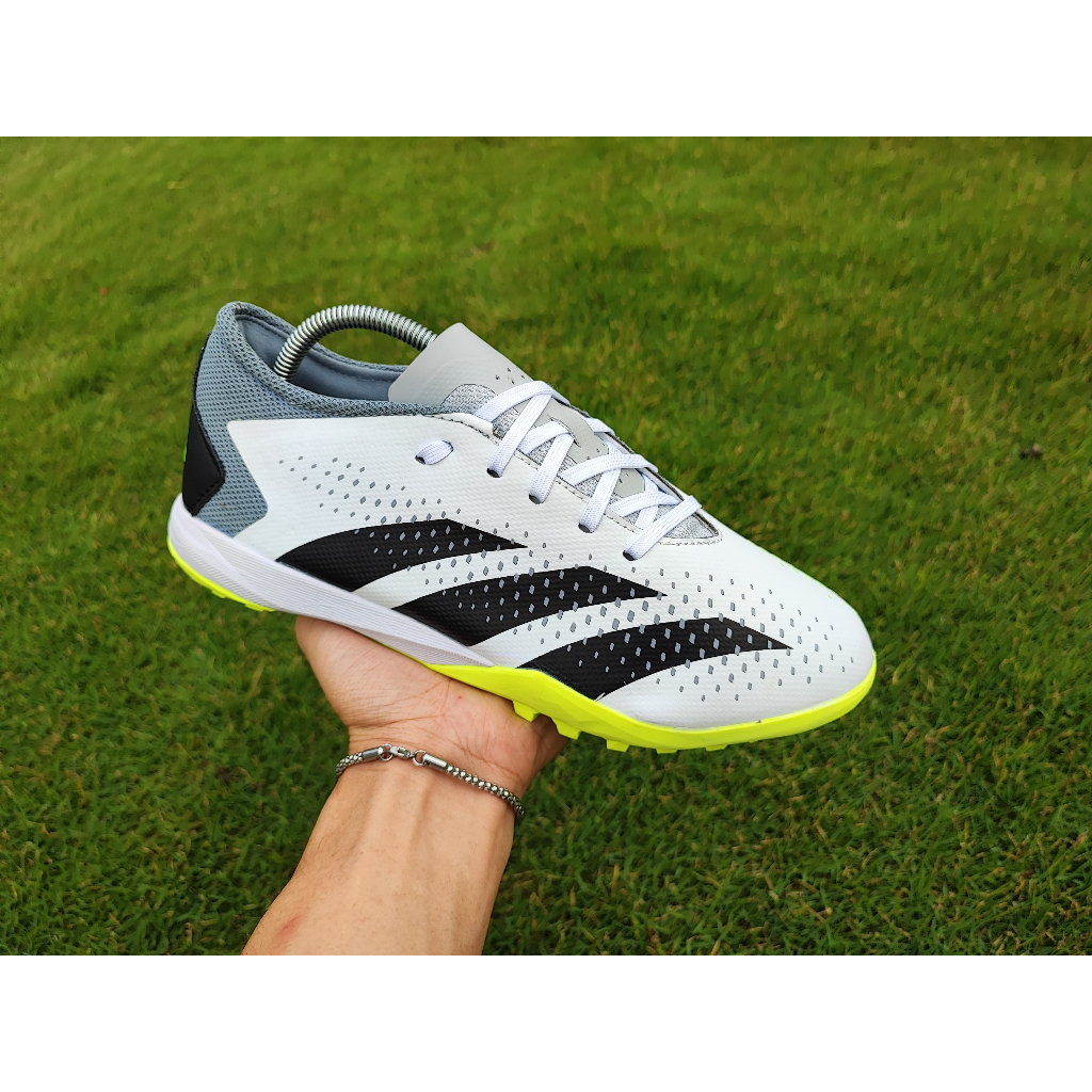 Sepatu Futsal Adidas Predator Accuracy.3 Low TF turf tapak gerigi mini soccer - White Core Black Luc