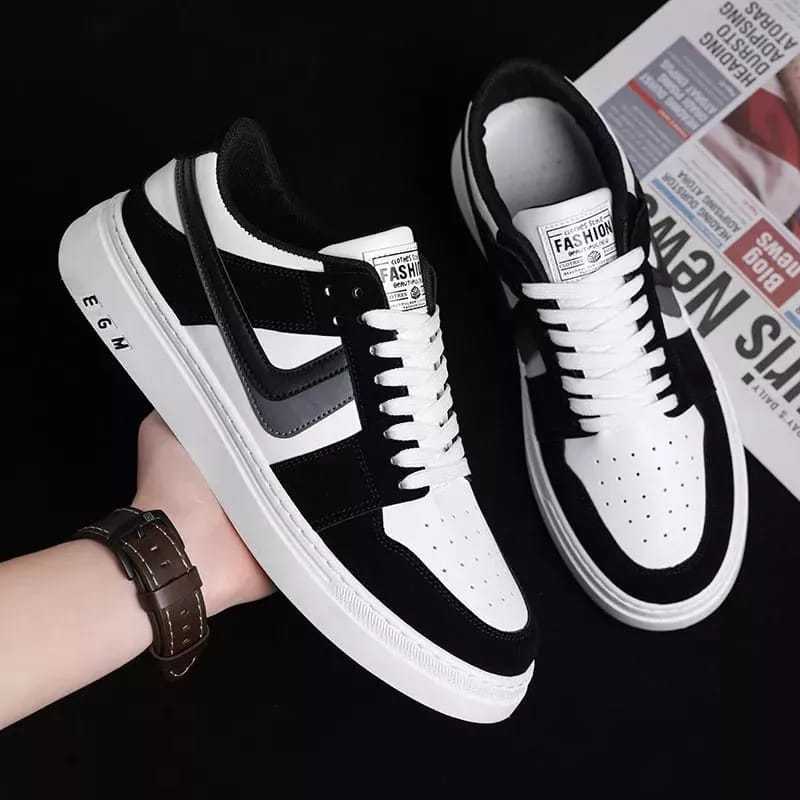 Sepatu sneakers Pria Keren Kekinian Sepatu Fashion Terbaru Outdoor Traveling EGM