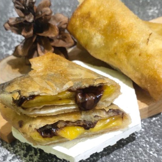 

NANGKA COKLAT LUMER ISI 10 FROZEN FOOD