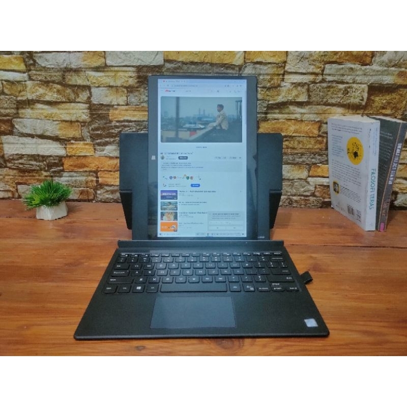 Laptop Tablet 2 in 1 Dell Ram 8GB SSD 256GB