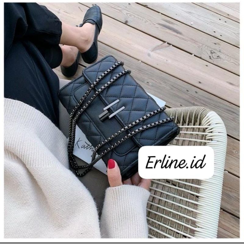 TerbaruTas wanita AMORA / Tas Wanita Chelsea korea style / Tas kondangan terbaru / Tas viral kekinia