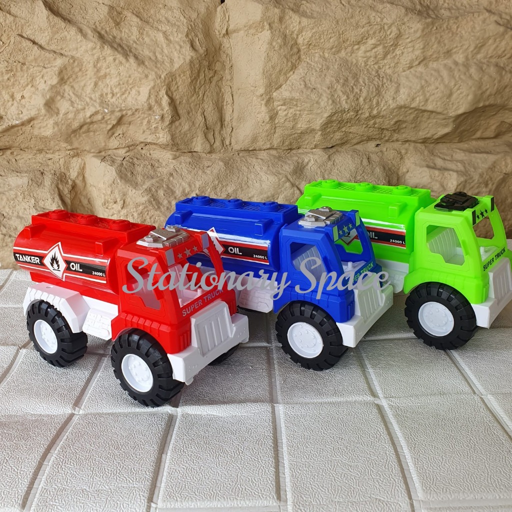 Mainan Mobil-Mobilan TrukTangker Oil Tangki Oli Truck Minyak Pertamina