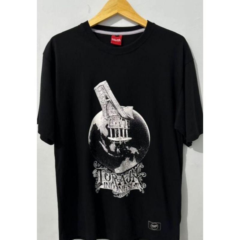 Kaos Distro Toraja Tongkonan (SOLATA SHIRT)