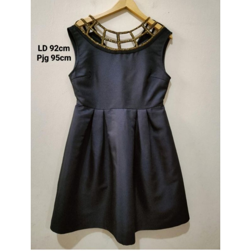 preloved branded original BYSI satin flare dress party dress mewah