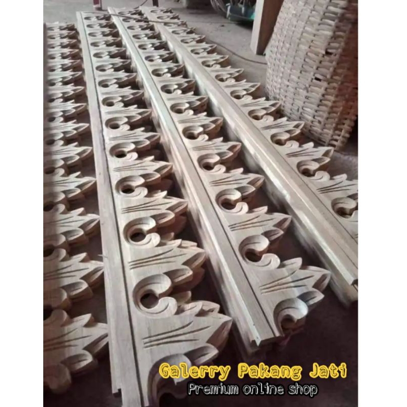 Lisplang|motif|ukir|kayu|jati