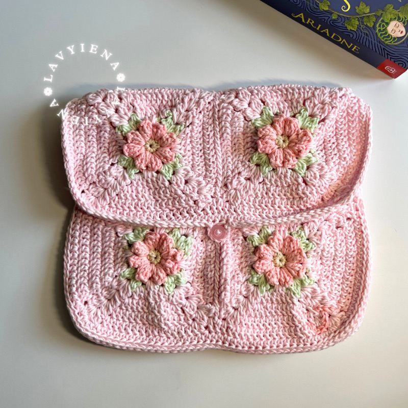 

Cherry Blossom Book Sleeve Crochet