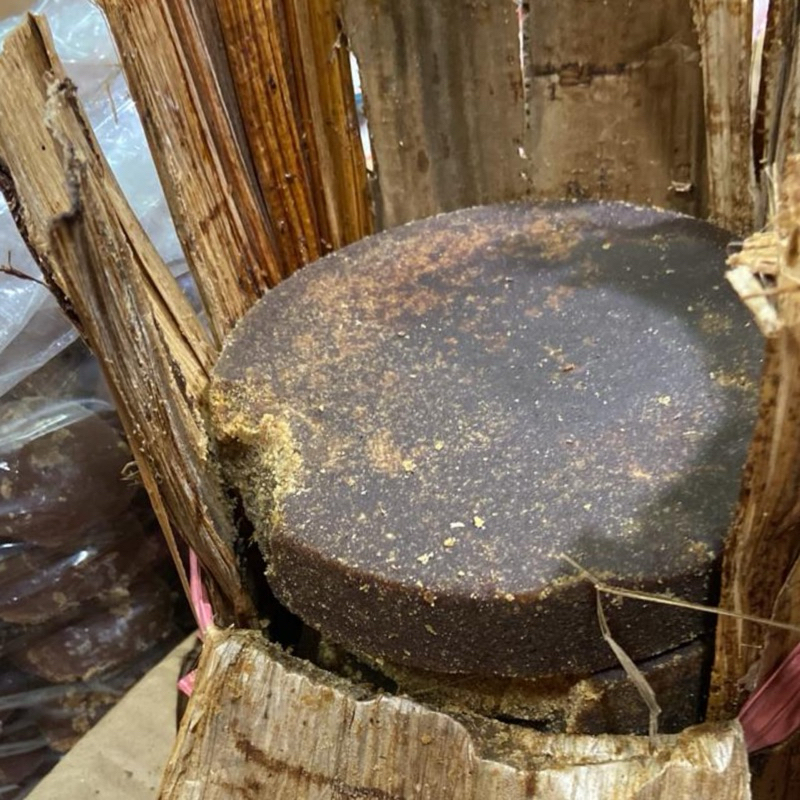 

gula merah / gula Batak 1kg asli karo medan