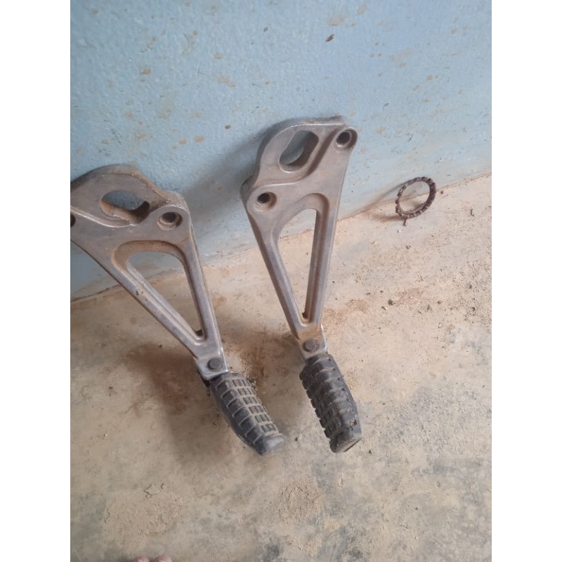 Postep belakang ori ninja