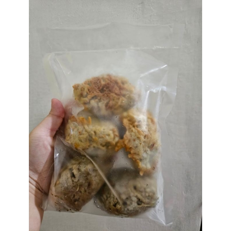 

Uyen / Kue Keladi Frozen Beku