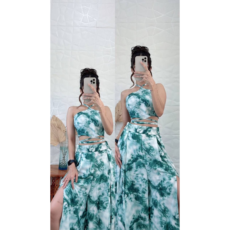 SETELAN ALANA / SETELAN WANITA KEKINIAN / SETELAN PANTAI