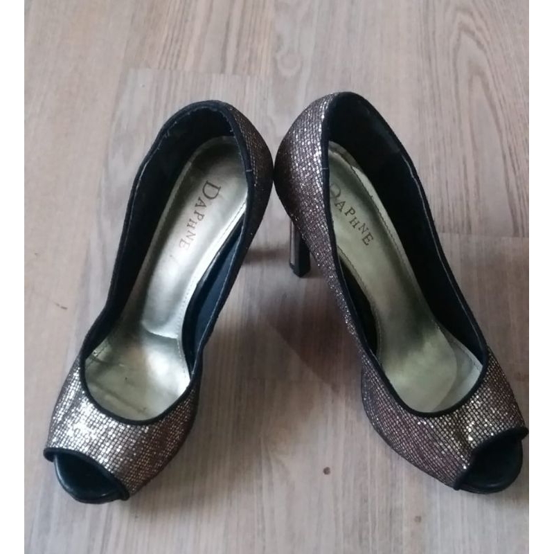 DAPHNE pump shoes - Preloved sepatu sandal heels pesta brand Daphne