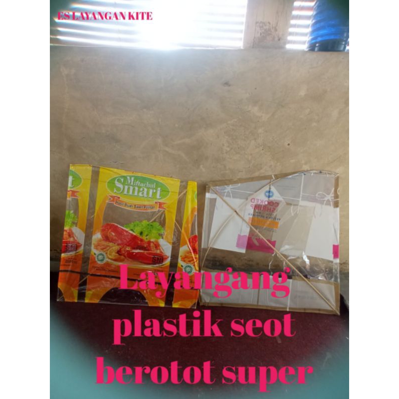 Layangan Plastik super Ukuran 58 50 Pcs