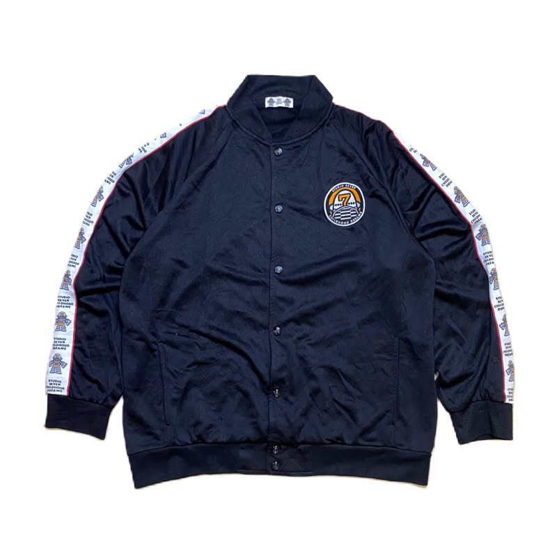 varsity uniqlo x studio seven