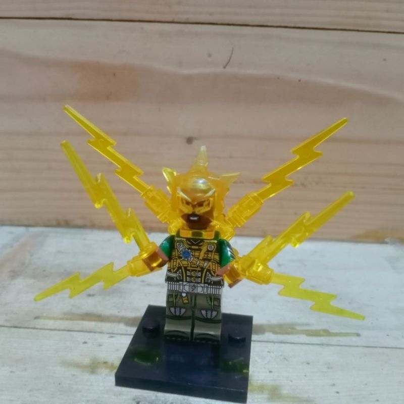 lego Spiderman supervillain electro minifigure electro spiderverse avengers
