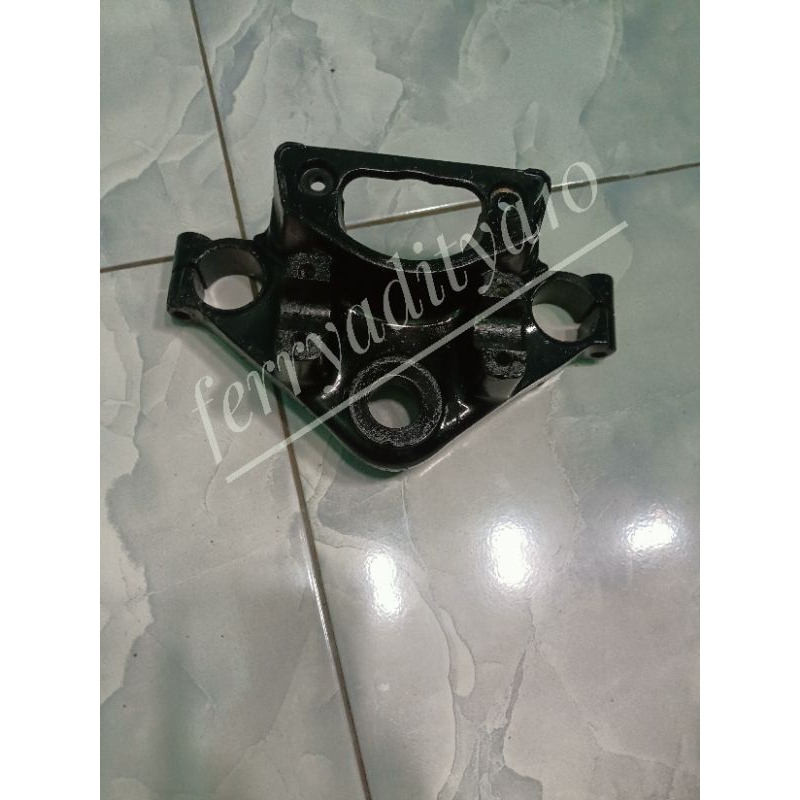 t segitiga atas megapro primus original