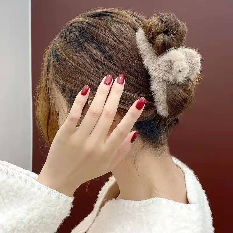 Jepit Rambut Bulu Salon Slim Bulu Halus Jedai Wanita Bahan Bulu Lembut Jepit Rambut Silang Gaya Korea