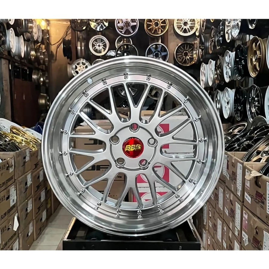 velg BBS LM r18 pcd 5x114,3 velg mobil ring 18 tuk Xpander,Civic,Hrv,innova,terios dll