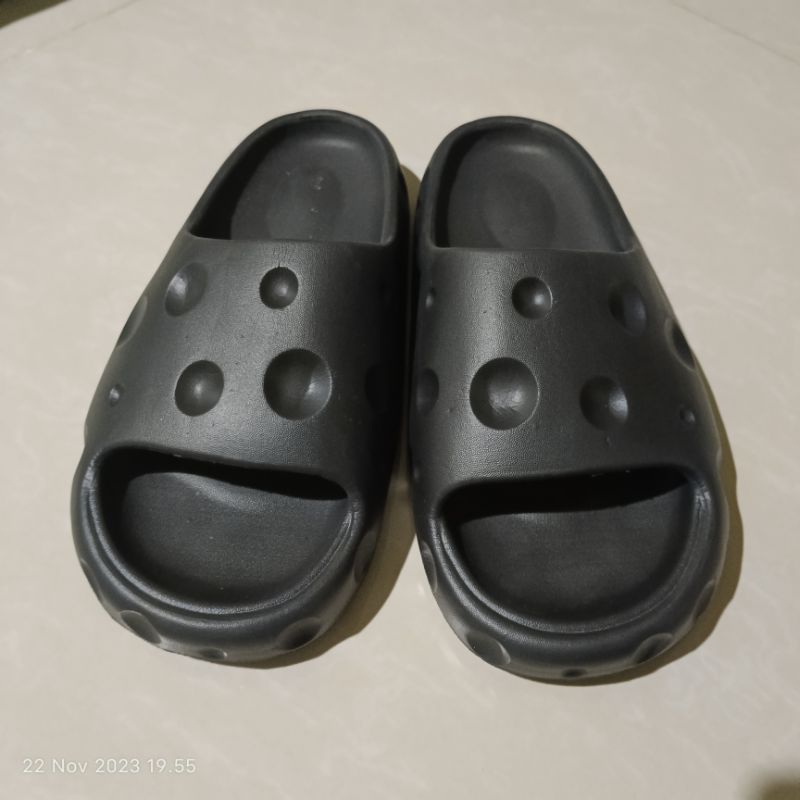 SANDAL KARET / SANDAL KARET WANITA / SANDAL KEJU / SANDAL SLOP WANITA / SANDAL SLOP /SANDAL EMPUK / 