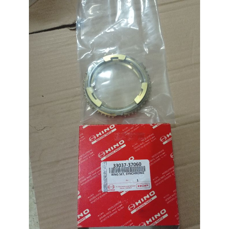 SYNCHRONIZER RING SET HINO 33037-37060