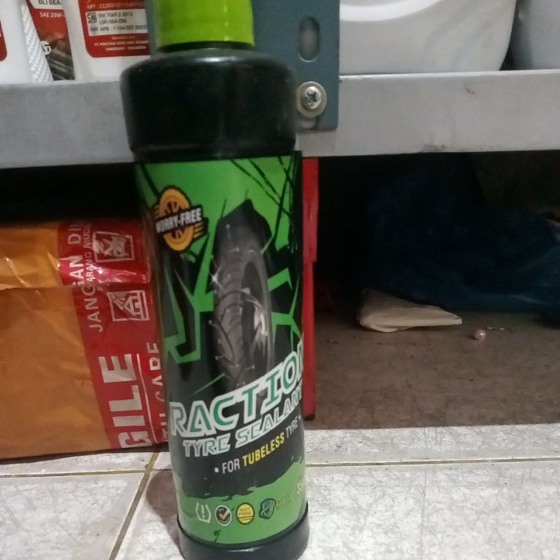 cairan tubles.penambalan ban tubles dari dalam