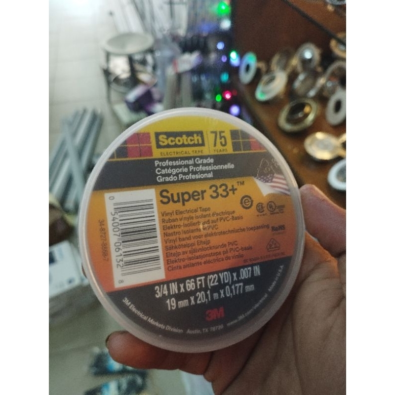 3M Scotch Isolasi Hitam 33+ / Isolasi 3M