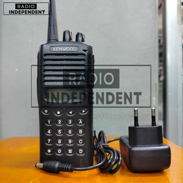 HT SEKEN KENWOOD TK 370G UHF 400-470MHZ