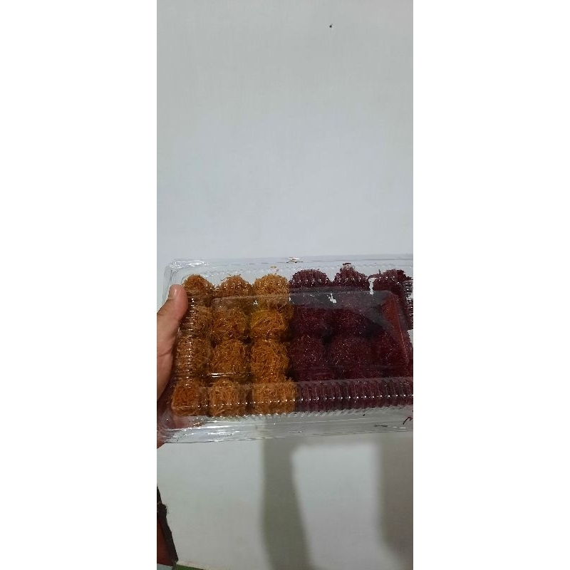 

Kue Grubi Manis Oleh-oleh Khas Jogja Cemilan Snack Ubi Renyah Nikmat
