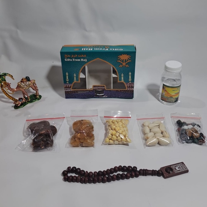 

Terjangkau PAKET oleholehhaji dan umroh air zamzam ori + kacang pistachio + coklat kerikil + tasbih kayu
