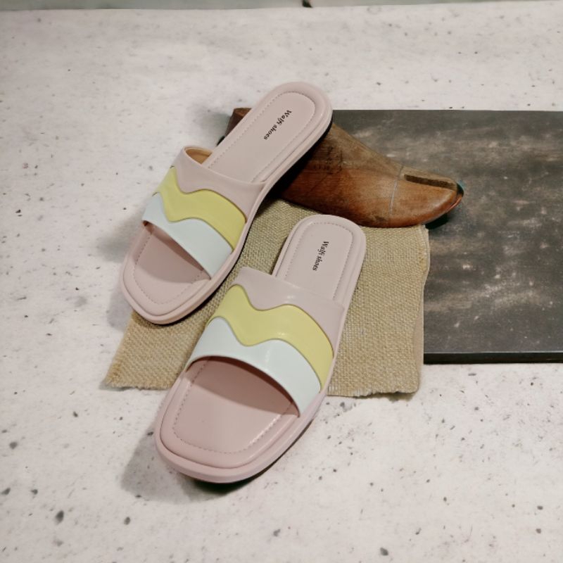 livina sandal wanita santei