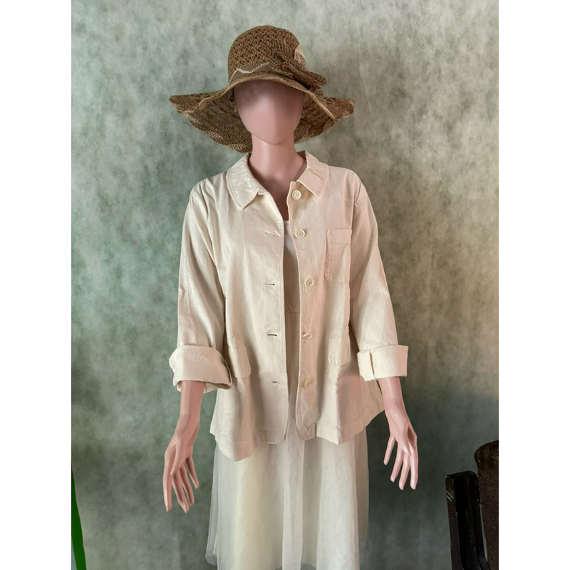 Preloved/Thrift Outer Jaket Uniqlo Cream Korean Style
