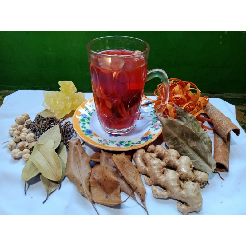 

wedang uwuh komplit khas jogja