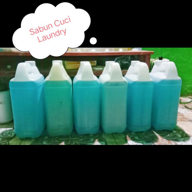 Detergen Cair Laundry