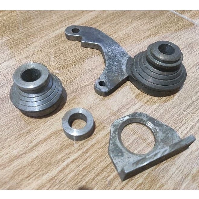 bos Bosh set Braket dudukan kaliper cakram belakang Tromol Supra DD PNP arm kaze boshing