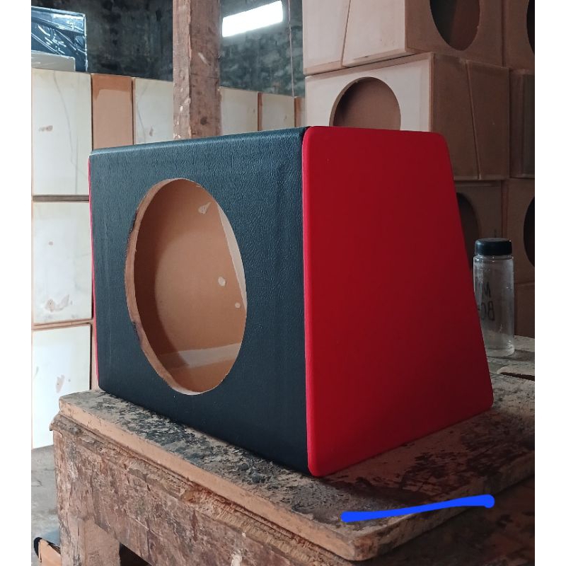 Box Subwoofer 10inch Universal bahan 18mm lapis kulit oscar