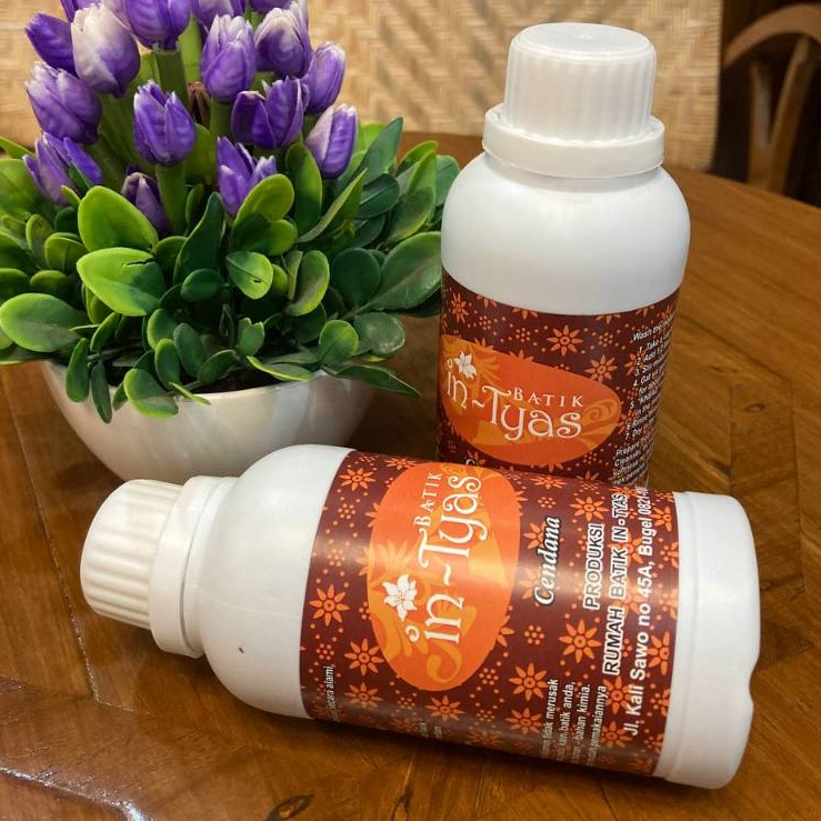 Sari Lerak Cair Deterjen Pencuci Batik