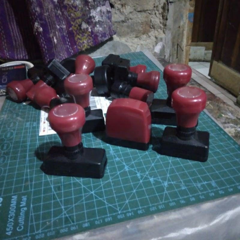 

stempel flash otomatis warna castem nama toko kantor persusahaan