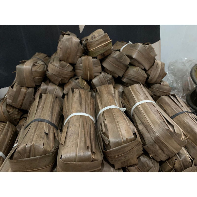 

gula aren asli bungkus daun