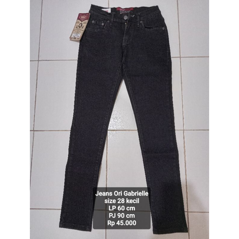 Celana Jeans Remaja Wanita Gabrielle