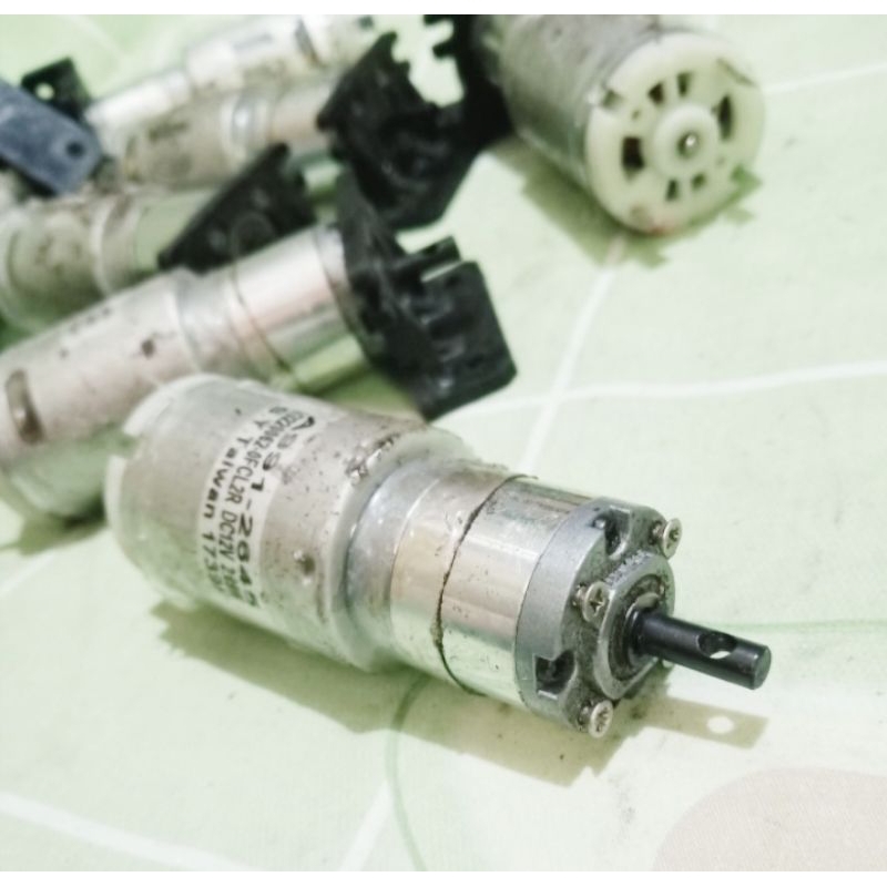 Motor DC Gearbox Gear box AA991 S.Y. Taiwan Punya 12V - 110rpm - 2.09W - torsi 5kg