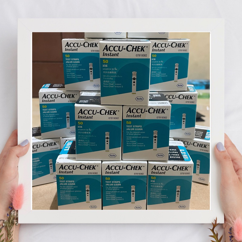 Accu Check instant Test Strip Isi 50 Strip