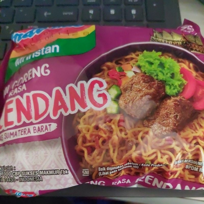 

indomie rendangg