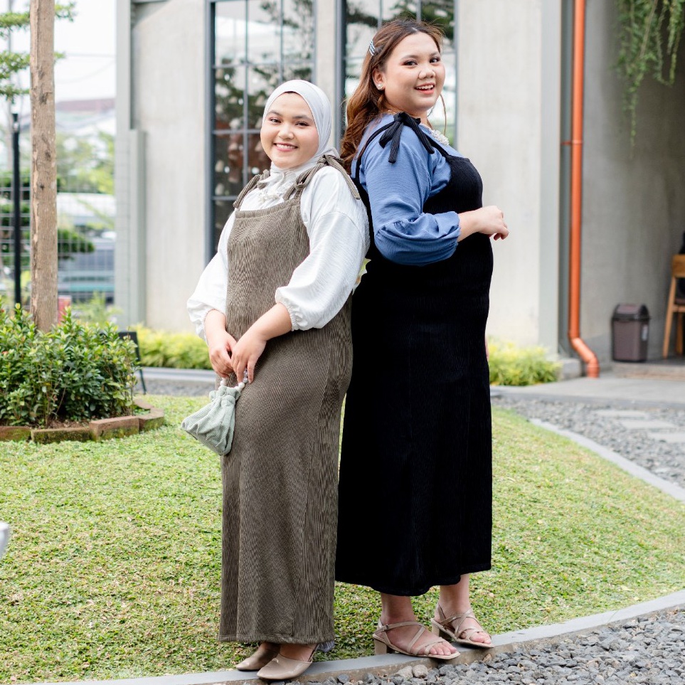 ➩Laris☍ Siselyo Tinka Overall Dress – Dress Panjang Wanita – Overall Jumbo D61