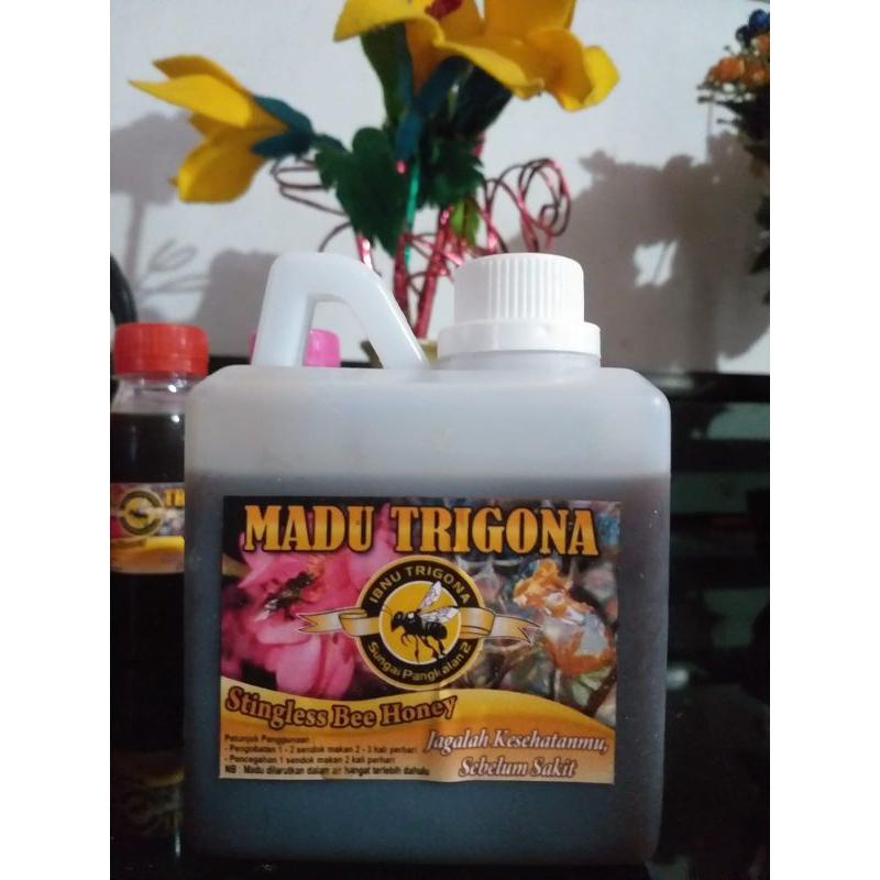 

madu asli/ madu kelulut /madu itama 500ml