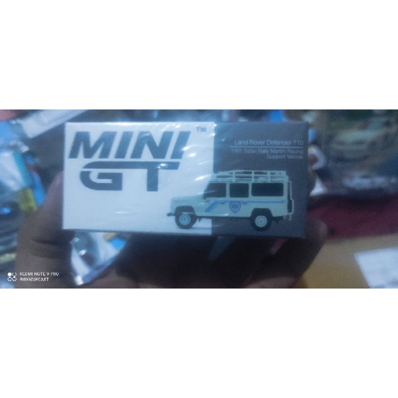 Mini GT Land Rover Devender 110