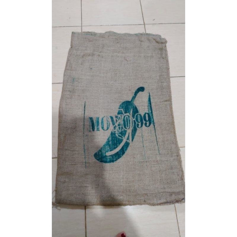 karung goni bekas 50kg , karung goni 60cm x 100cm Bagus dan Bahan Tebal
