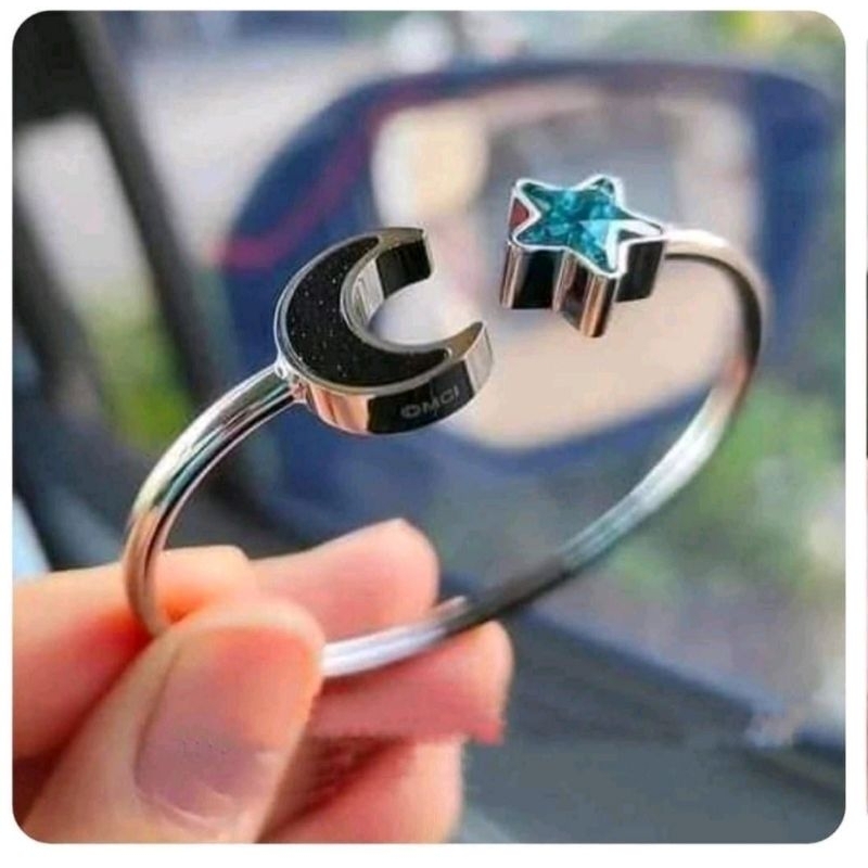 GELANG MOONSTARS DESIGN BY NAGITA SLAVINA ORIGINAL MCI 100%