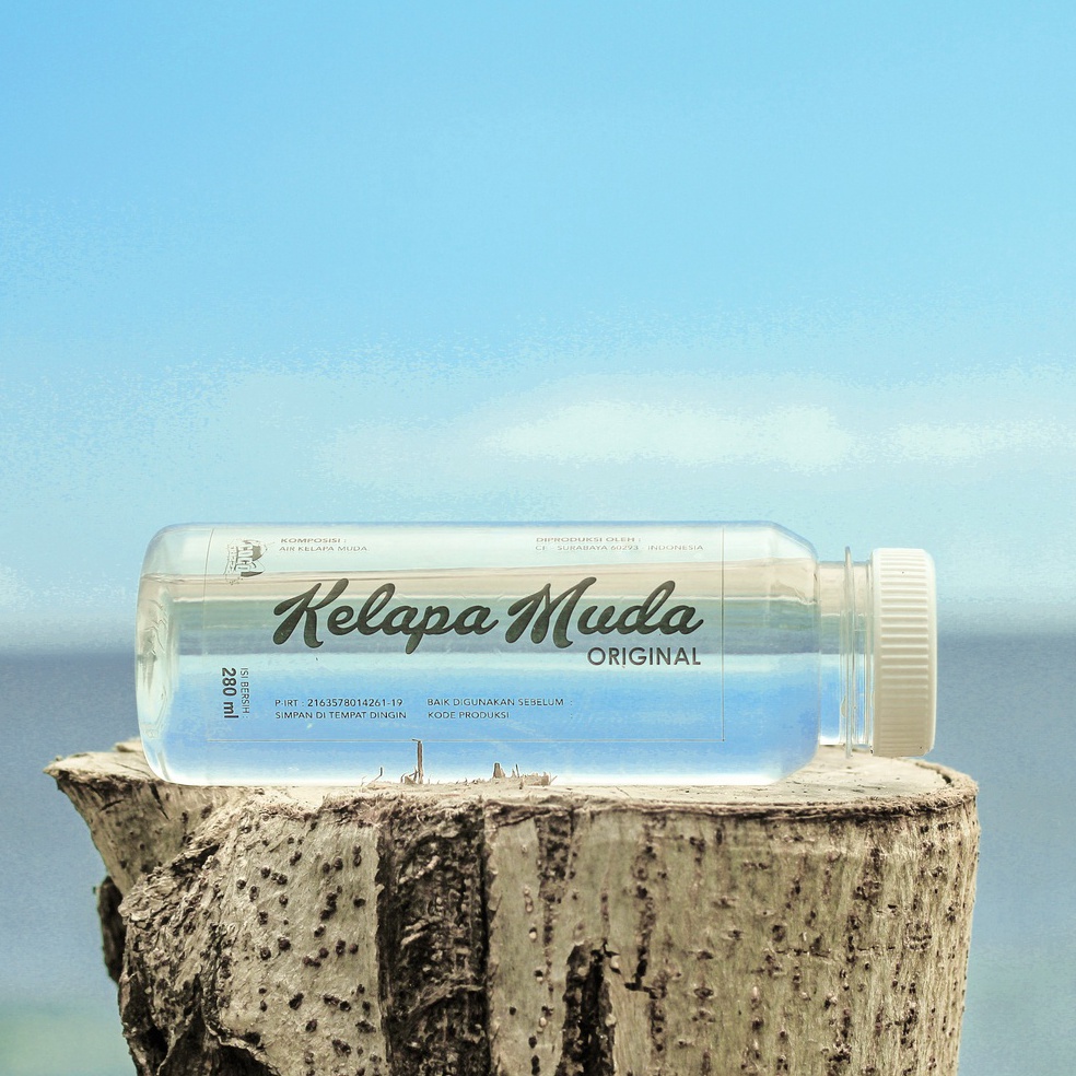 

52 Air Kelapa Muda Original / Coconut Water Laris )～