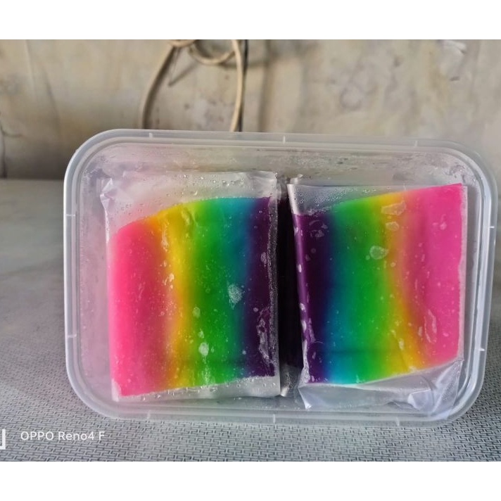 

LDBM6349 COD es kue box