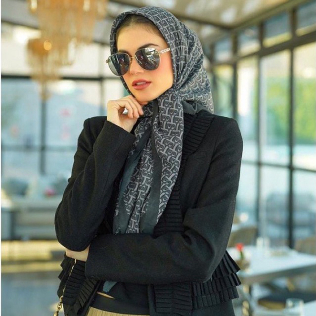 NEW Buttonscarves Bimu Midnight